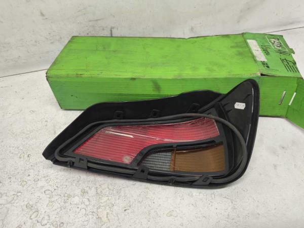 FEU ARRIERE GAUCHE PEUGEOT 306 - Vue 2